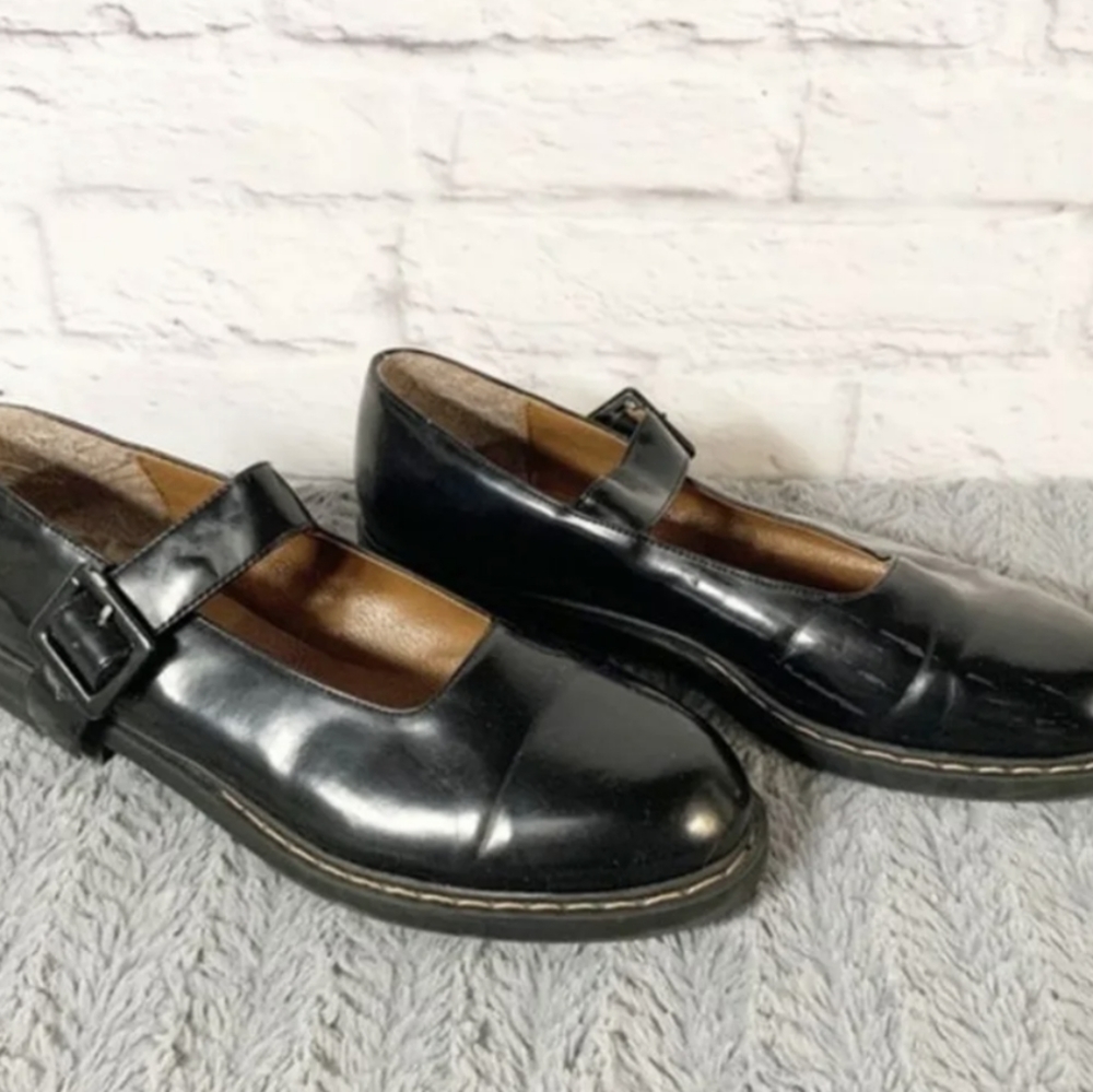 Unlisted Mary Janes